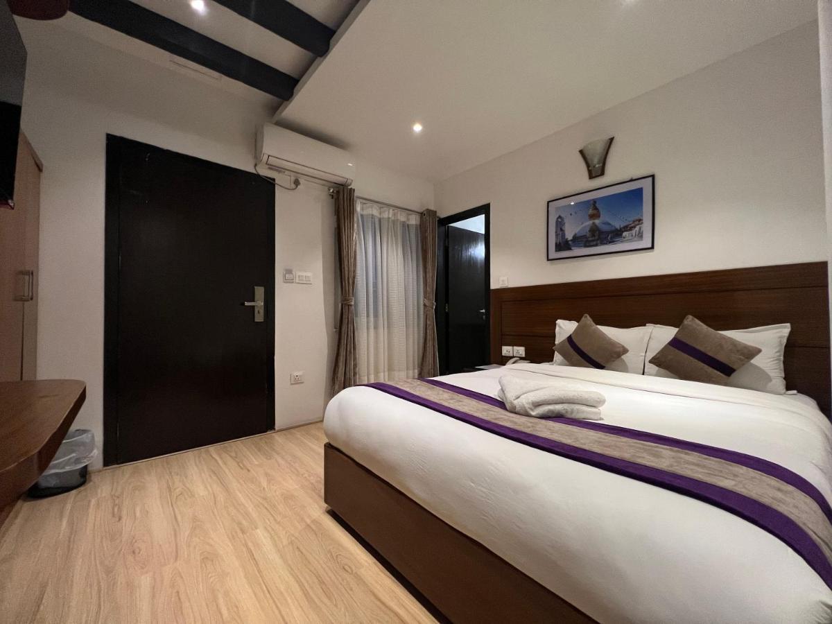 Hotel New Era Kathmandu Exterior photo