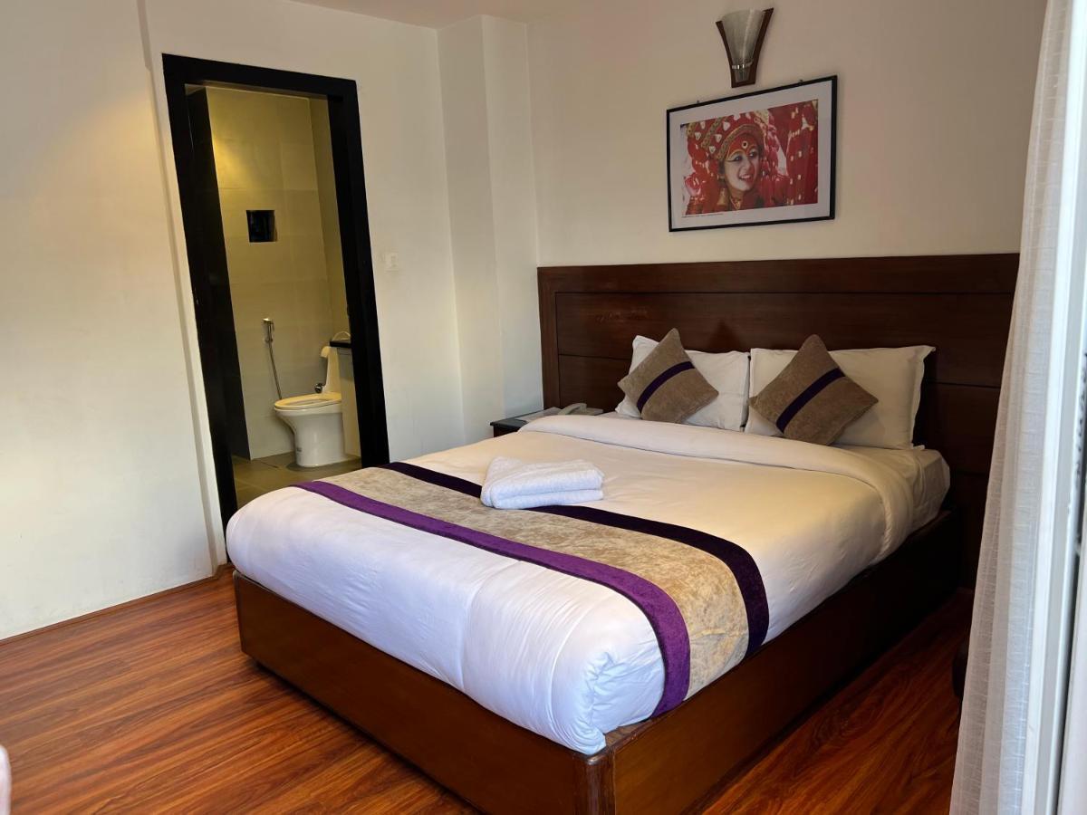 Hotel New Era Kathmandu Exterior photo