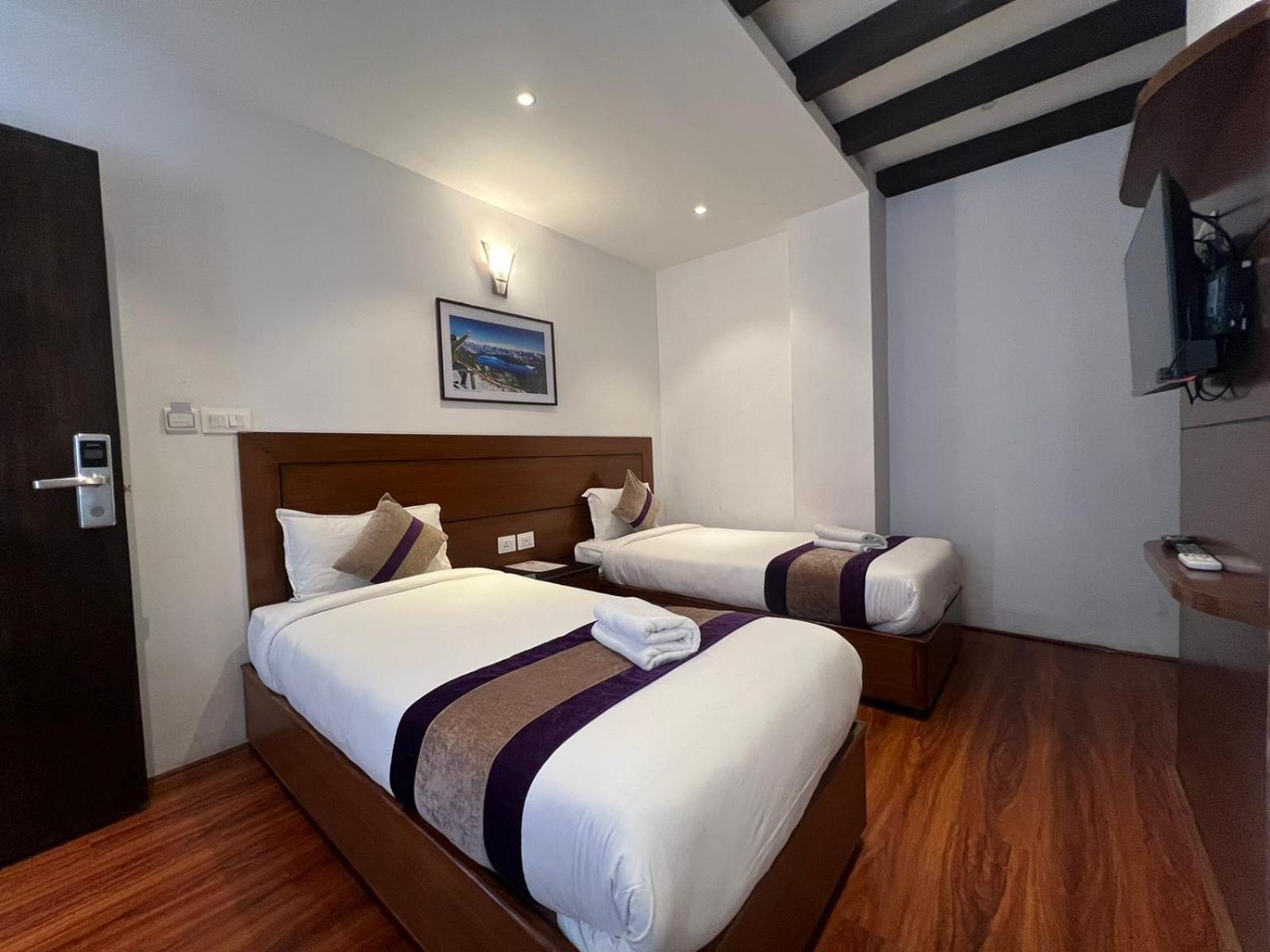 Hotel New Era Kathmandu Exterior photo